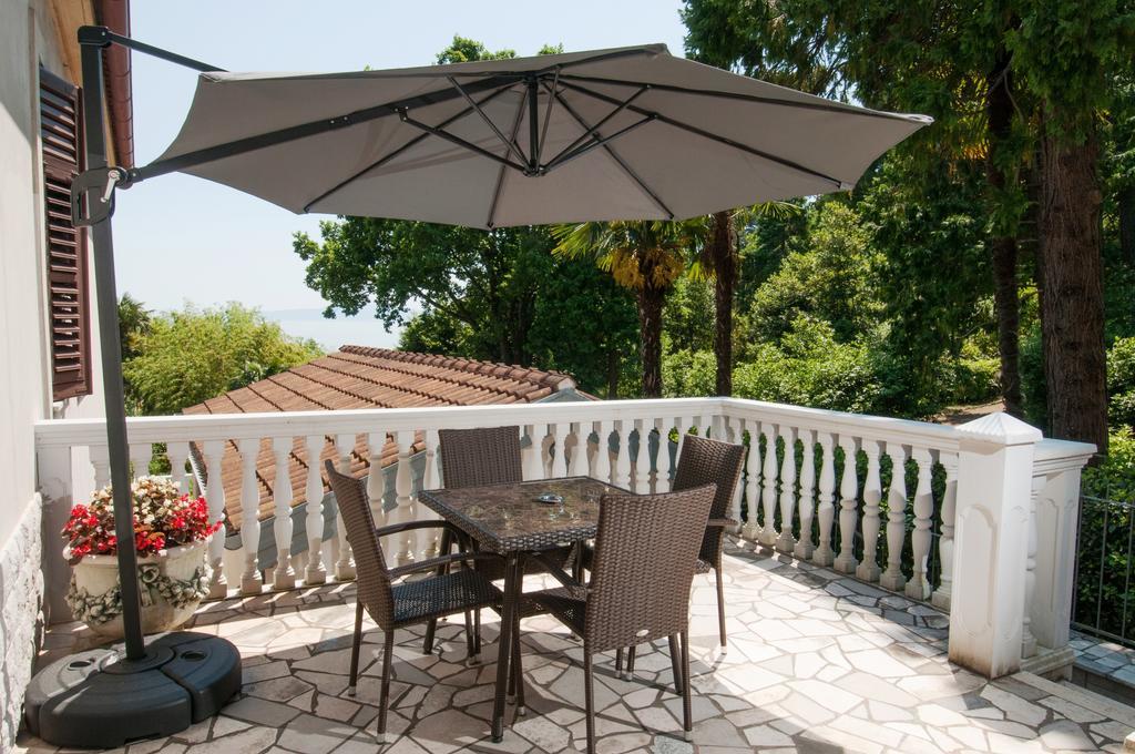 Apartments Villa Salona 오파티아 객실 사진