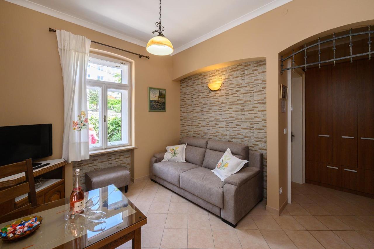 Apartments Villa Salona 오파티아 외부 사진